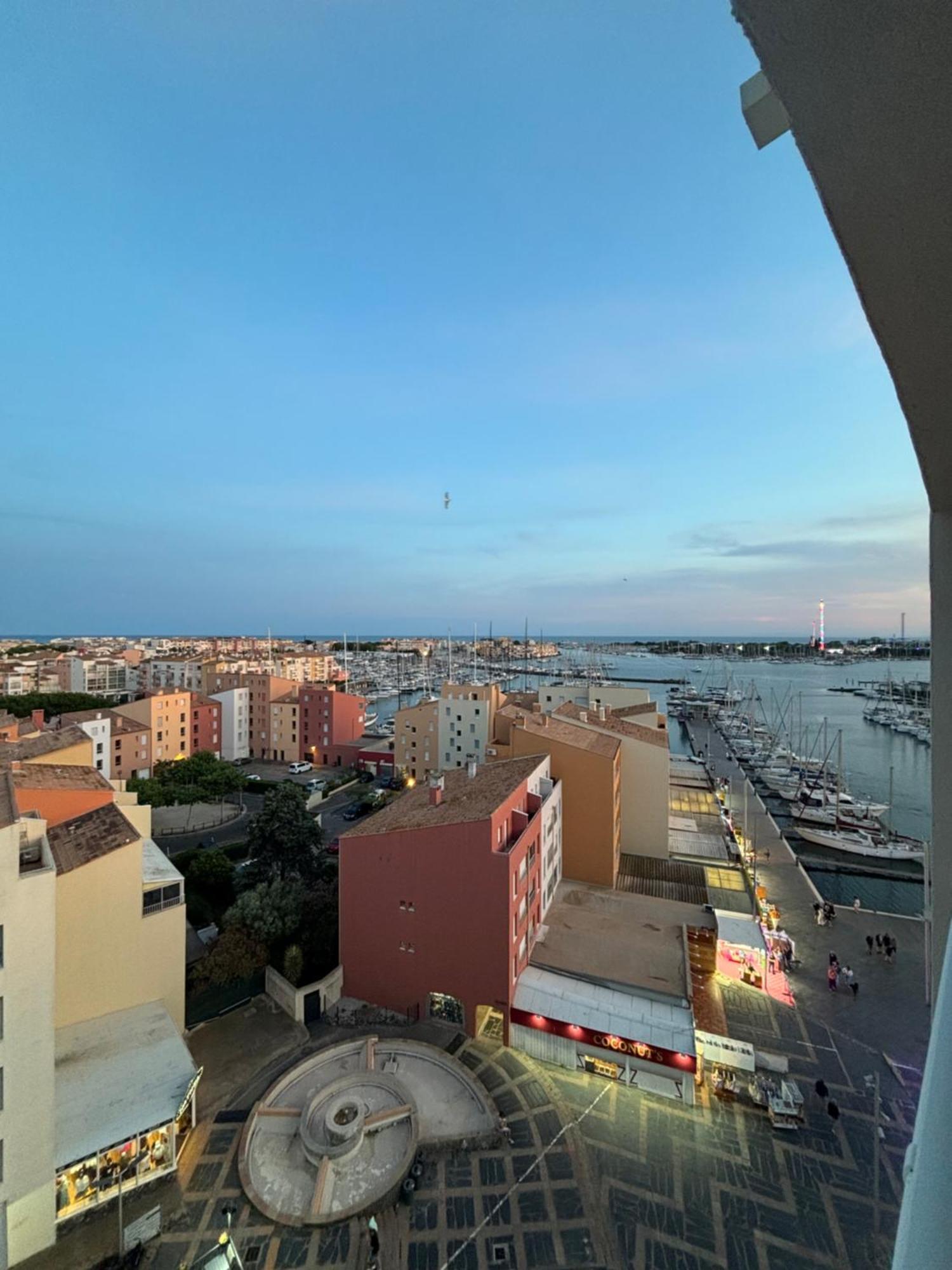 Centre Port,Vue Panoramique,Clim,Balcon,Wifi Apartment Агде Екстериор снимка